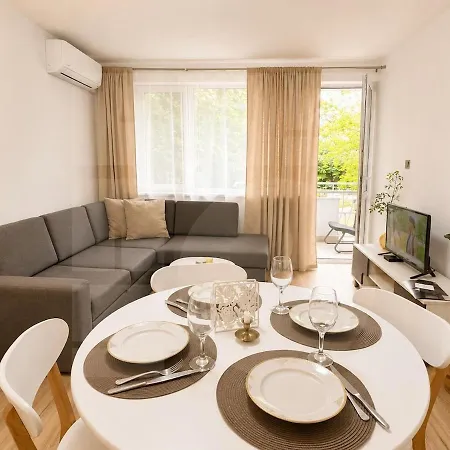 Διαμέρισμα Modern And Peaceful 1br Near Sea Garden *