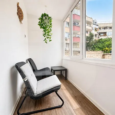 Διαμέρισμα Modern And Peaceful 1br Near Sea Garden Βάρνα